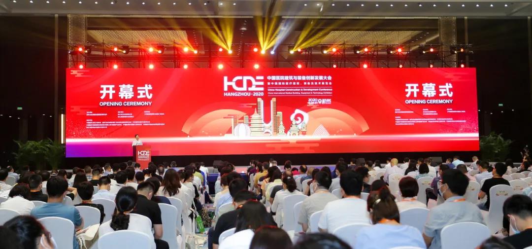 装睡被陌生人摸出水好爽