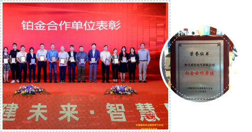 装睡被陌生人摸出水好爽