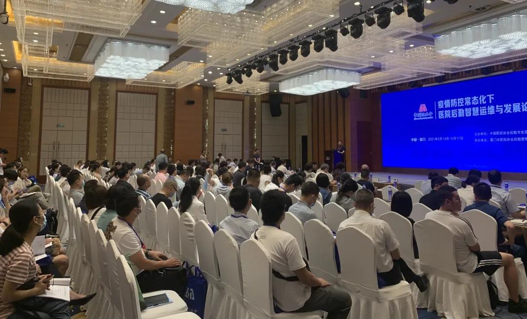 装睡被陌生人摸出水好爽